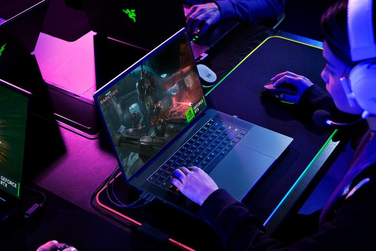 Razer personaliza tu espada 16 6TF6X7 computadora portátil un color