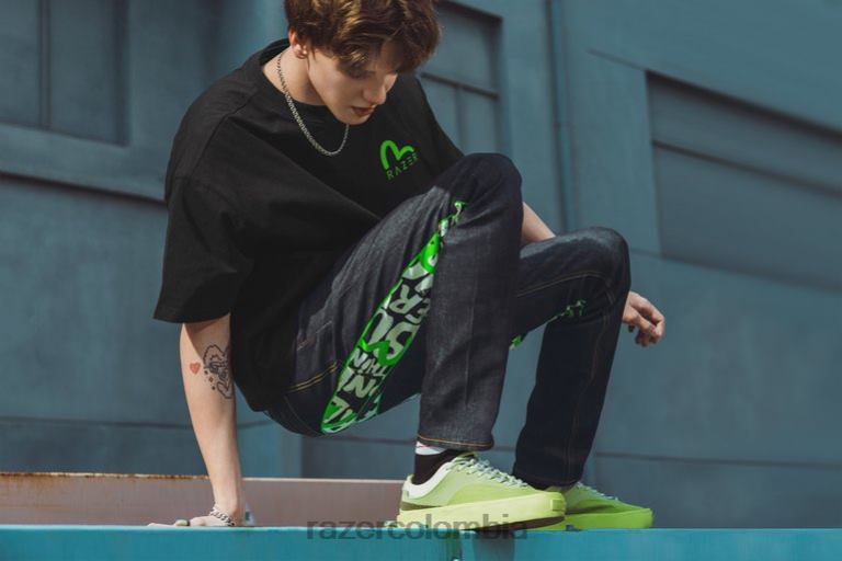 Razer Vaqueros carrot-fit con bordado y estampado daicock de evisu #2017 6TF6X192 vestir un color